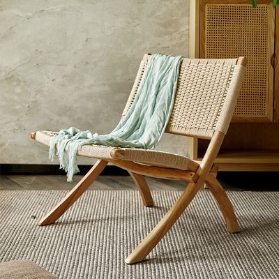 Holz-Patio im Freizeitstil Außen- und Wohnzimmerklappstühle mit natürlicher Rattan-Gewebe