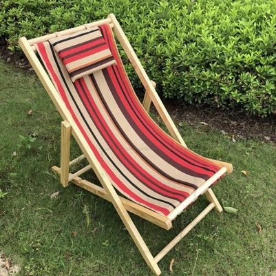 Allgemeine Außenmöbel Modernes Design Höhenverstellbar Klappbarer Holzstrandstuhl mit Kissen in mehrfarbiger Farbe