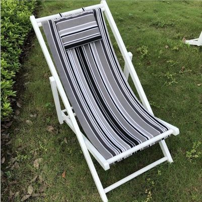Allgemeine Außenmöbel Modernes Design Höhenverstellbar Klappbarer Holzstrandstuhl mit Kissen in mehrfarbiger Farbe