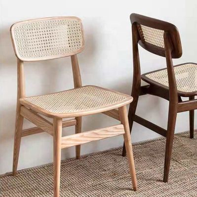 Moderne Design Nordischer Stil Massivholz Rattan Sitzstuhl OEM Service