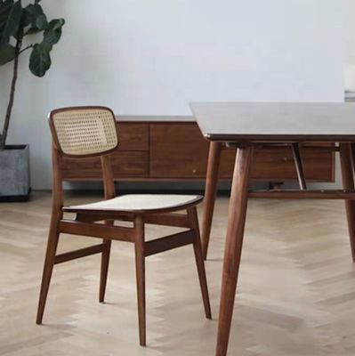 Moderne Design Nordischer Stil Massivholz Rattan Sitzstuhl OEM Service