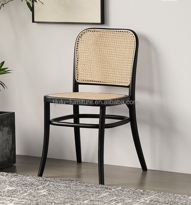 Esszimmermöbel Holz-Rattan-Rückenlehne Freizeit-Rattan-Stuhl für Nordische Innenräume Moderne Gartenrestaurant Cafe Möbel