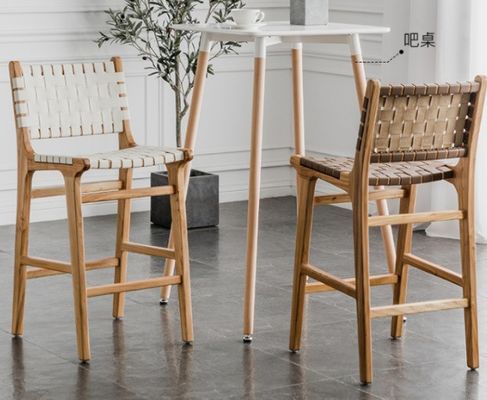 Moderner Barhocker mit gewebtem Seil und Leder-Akzentrahmen
