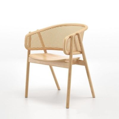 Zeitgenössischer Holz-Rattan-Esstisch mit gutem und umweltfreundlichem Material