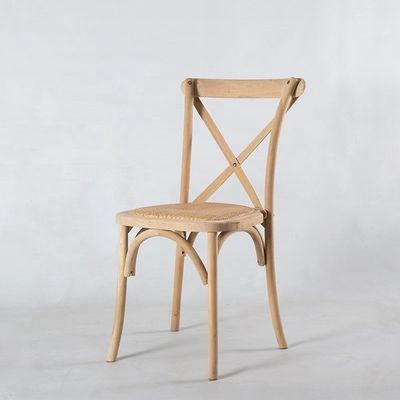 Möbel für Hotelveranstaltungen Stapelbare Holz-X-Rückenstühle für Restaurantessen aus Holz