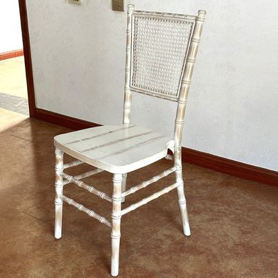 Natürlicher schwarzer robuster Esszimmerstuhl Nordic Design Moderne Probe Massivholz PU Leder für Hochzeitszimmer