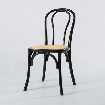 Chinesisches Mahagoni und Rattan Material Nordische Wohnmöbel Holzrahmen Bankett Esszessel mit stapelbarem Massivholz