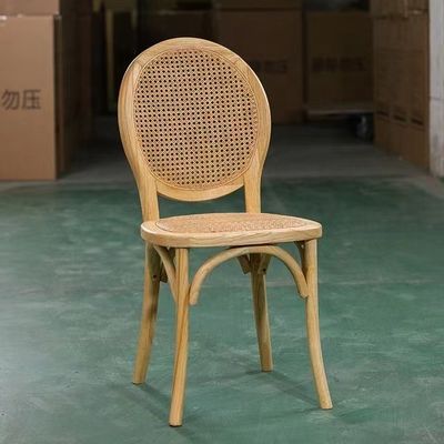 Hotel Bankett Veranstaltung Esszimmer Möbel Luxus Moderne Stapelbare Rattan Holz Hochzeitsstühle für elegante Sitzgelegenheiten