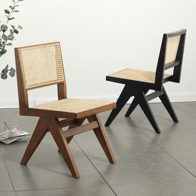 Antike nordische Restaurantmöbel Massivholz Esszessel mit Hotel Rattan/Wicker und gutem Design
