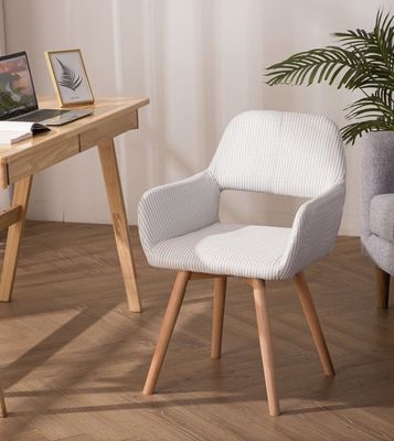 Massivholzbeine Esszimmermöbel Nordic Farbiger Polsterstuhl für Kundenanforderungen