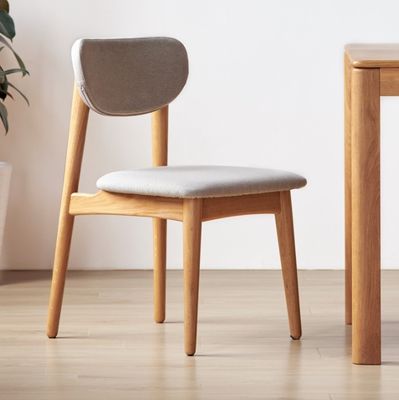 Maßgeschneiderte moderne Möbel Massivholz Esszessel für Esszimmer und Wohnzimmer