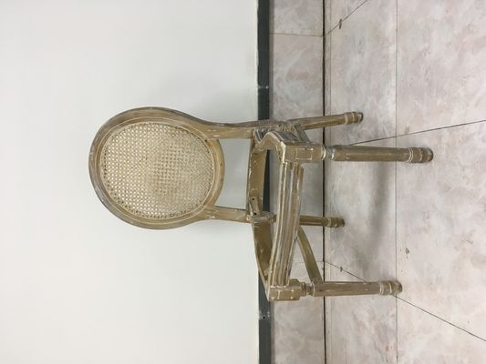 NO Geklappter Louis-Bankettstuhl aus massivem Holz für Veranstaltungen Nordic Wedding and Event Chair D54*W53*SH44.5*H76.5
