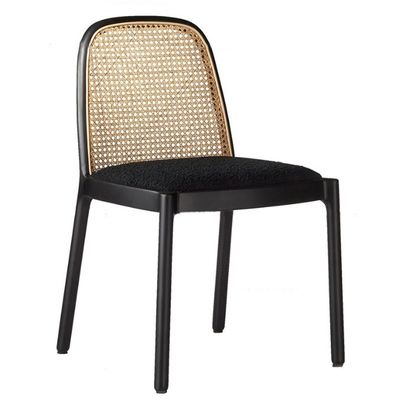 Postverpackung Dauerhaftes Massivholz Armloses Rattan Esszessel für das Esszimmer