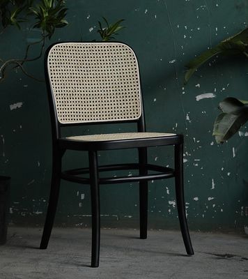 Modernes Design Wohnzimmer Massivholz Rattan Wicker Hochzeit Holzstuhl für Veranstaltungen Anpassbar mit OEM-Service-Support