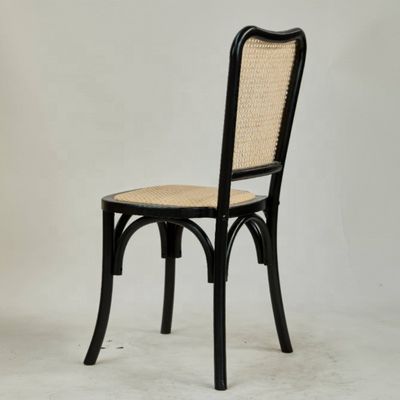 Moderne Holz-Rattan-Rückensessel für klassische und komfortable Sitzgelegenheiten