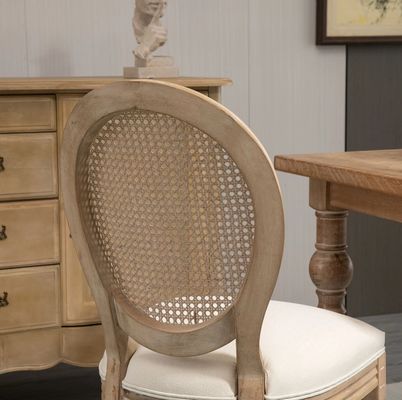 Pu-Leder-Bedeckter französischer Vintage-Stil-Esstuhl mit stapelbarem Design und Massivholz