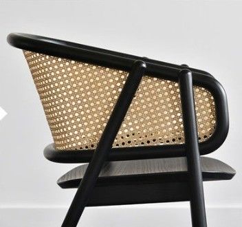 Design Holz Rattan Esszessel Rohr Rattan Armstuhl mit 100KG Gewichtsgrenze und Postverpackung