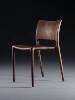 Fügen Sie Ihrem Café und Restaurant einen Hauch Luxus hinzu mit einem High-End Massivholz-Nordic Bent-Rückenlehnen-Esstuhl