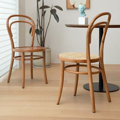 Nordic Rattan Esstühle Holz Hochrücken Bankettstühle im modernen Stil der Mitte des Jahrhunderts mit Festholz Bistro-Sessel