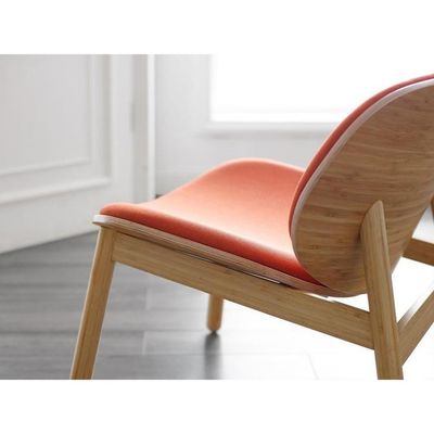 Komfortable Stoffsitz Holzstuhl für Hotel Restaurant Wohnzimmer Kaffeeshop im nordischen modernen Design