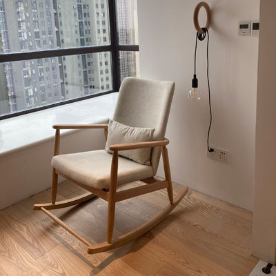 Übergangsdesign Stil Massivholz Büro Freizeitstuhl mit weichem Kissen und wettbewerbsfähigen