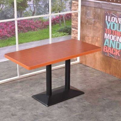 Maßgeschneiderte praktische Wirtschaft Massivholz Bartisch Holz Bartisch spezifischer Bartisch Außenbartisch für Barmöbel