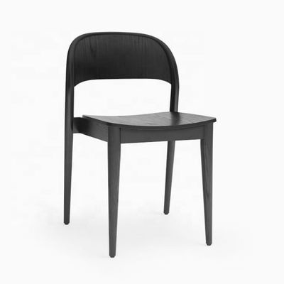Stackbarer Holz-Esstuhl im günstigen Preis für den Handel im zeitgenössischen Design-Stil