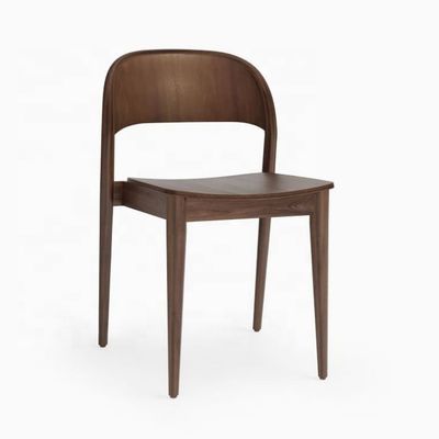 Stackbarer Holz-Esstuhl im günstigen Preis für den Handel im zeitgenössischen Design-Stil