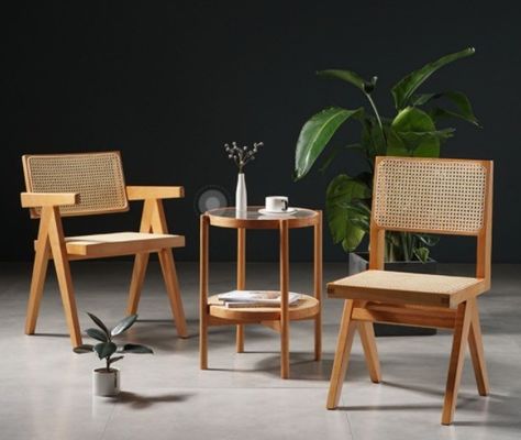 Modernes Design, höhenverstellbarer Rattan-Stuhl ohne Arme, mit Sitz und Rücken aus Massivholz