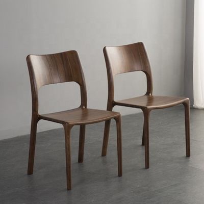 Luxus-Design Holz-Material-Sitz Einfache, prägnante Esszimmer Massivholz Esszimmer für bequeme Sitzgelegenheiten