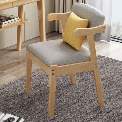 Postverpackung Sessel Massivholz Esszimmerstuhl mit Polsterkissen und antikem Design