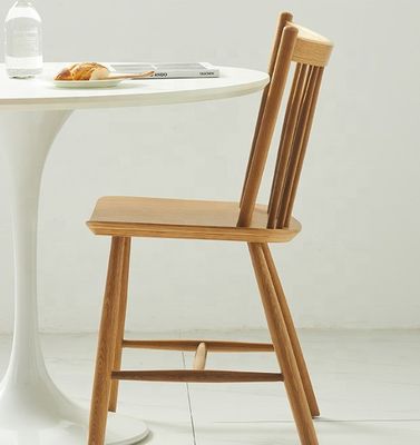 Moderne, langlebige Eichenholz-Tischstuhl aus massivem Holz für Hotel- und Restaurantmöbellösungen