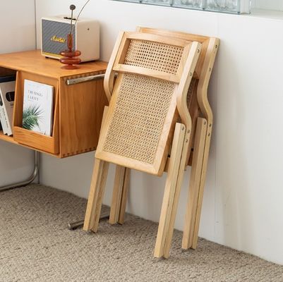 Moderner Stil Klappstuhl aus Holz für langlebige Rattan-Essen bei Hochzeiten
