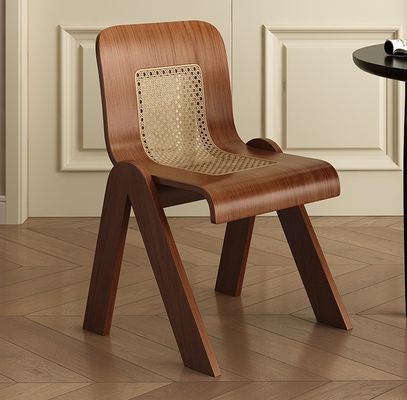Solid Ash Holz Lounge Chair im klassischen modernen Stil mit Rattan und Walnuss im Freizeitstuhl Stil