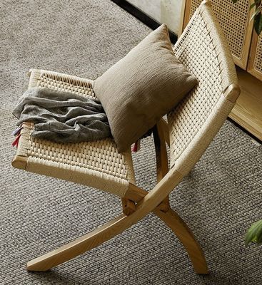 Leichte Eleganz Lackierte Veredelung Nordic Classical Woven Cord Massivholz Klappstuhl für Wohnzimmer