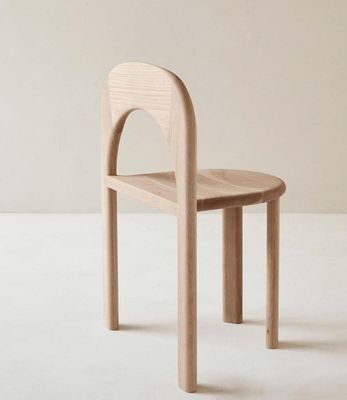 Nein, zusammengefalteter Speisesessel aus Naturholz