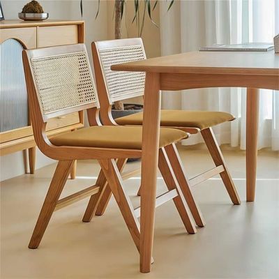 Massivholz- und Rattan-Escharmsessel Modernes Design für Gewerbemöbel