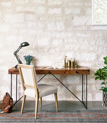 Restaurant Hotel Massivholz Esszessel mit Nitrolacquer-Finixierung und modernem Stoffpolster