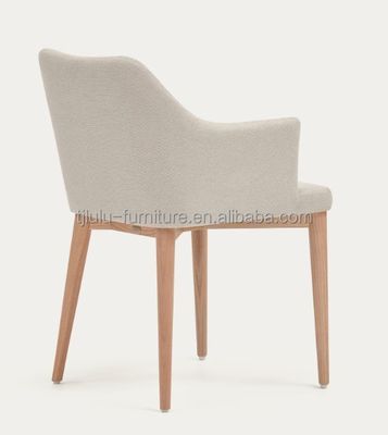 Zuhause Möbel Nordic Stoff Verkleidete Holz Luxus-Esstühle für Hotel Restaurant Bankett