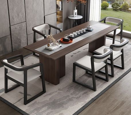 Möbel für das Esszimmer Modernes Design Massivholz Baumwolle und Leinen/PU-Lederstuhl mit Armlehne und Kissen für das Restaurant