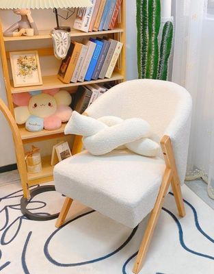 Holz Lammwolle Esszessel im modernen nordischen Stil W60*D68*H77CM perfekt für Wohnzimmer Nagelsalon und Esszimmer