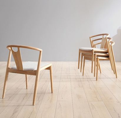 Postverpackung N Esszimmermöbel Modernes Massivholz PU-Leder/Gewebe Stapelstuhl für Restaurant und Wohnzimmer