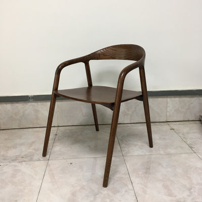 Nordic Moderne Holz PU Leder Esszimmer Holz Wohnzimmermöbel mit Armlehne für maßgeschneiderte Farbe im Bürogebäude
