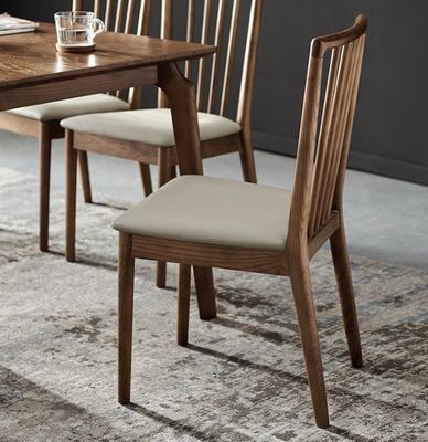 Freizeitstuhl Restaurant Massivholz Esszessel mit Design und Polsterung