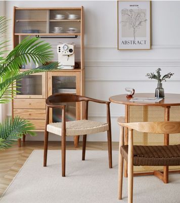 Zuhause Möbel Modernes nordeuropäisches Modell Gewebte Schnur-Esstühle mit Gummiholzrahmen
