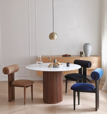 Samt-/Lammwoll-Bedeckungsmaterial Weiches Sitz Esszimmer Stuhl für Hausmöbel Wohnzimmer und Hotel Modernes Musterdesign