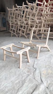 Unsere Holzmöbel Entspannungsstuhl in maßgeschneiderten Farben für unvergleichlichen Komfort