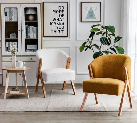 Wohnung Wohnzimmer Möbel Moderne nordische Holzstuhl mit Samtlammwolle und Holzsofa im Hoteldesign