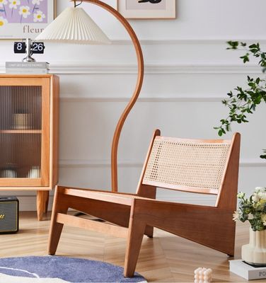 Moderne Design Freizeit Lounge-Stühle Holzmöbel Wohnzimmerstühle mit natürlichem Eichenrahmen Rattan Holzstuhl
