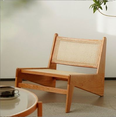 Moderne Design Freizeit Lounge-Stühle Holzmöbel Wohnzimmerstühle mit natürlichem Eichenrahmen Rattan Holzstuhl